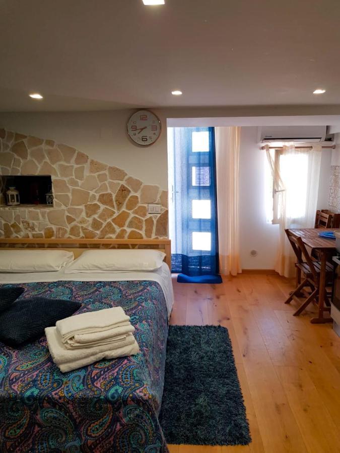 Green House Bed & Breakfast Monopoli Luaran gambar